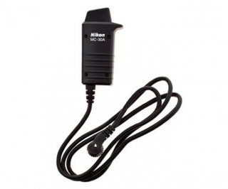NIKON COMANDO DIST. MC-30A