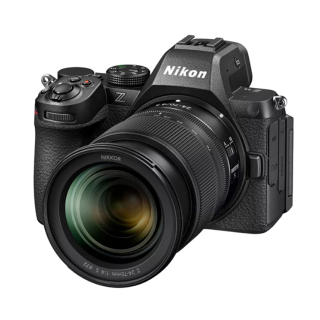 Nikon Z5 II + Z 24-70mm f/4 S + SD 128 gb - Gar. Nital