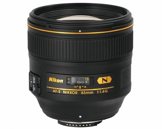 NIKON OB. 85MM 1,4 AF  G + Paraluce - Noleggio