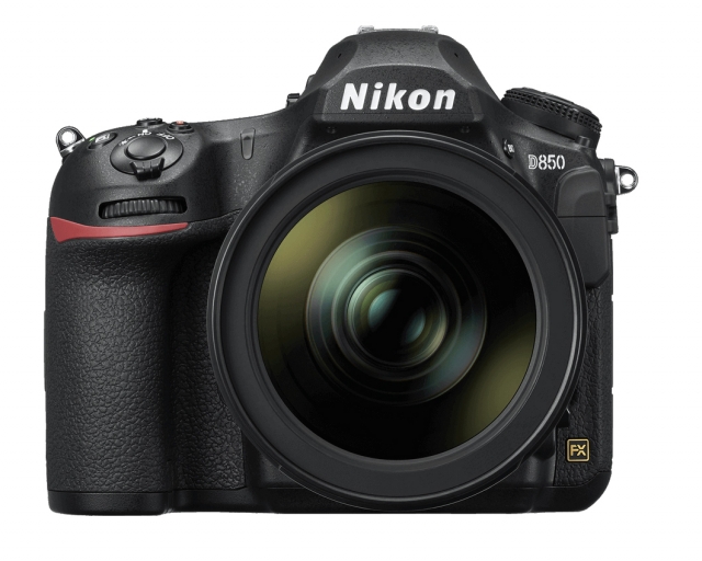 Nikon NIKON D780 + ob. 24-120 F/4 G + SD 64Gb - Nital 4 Anni