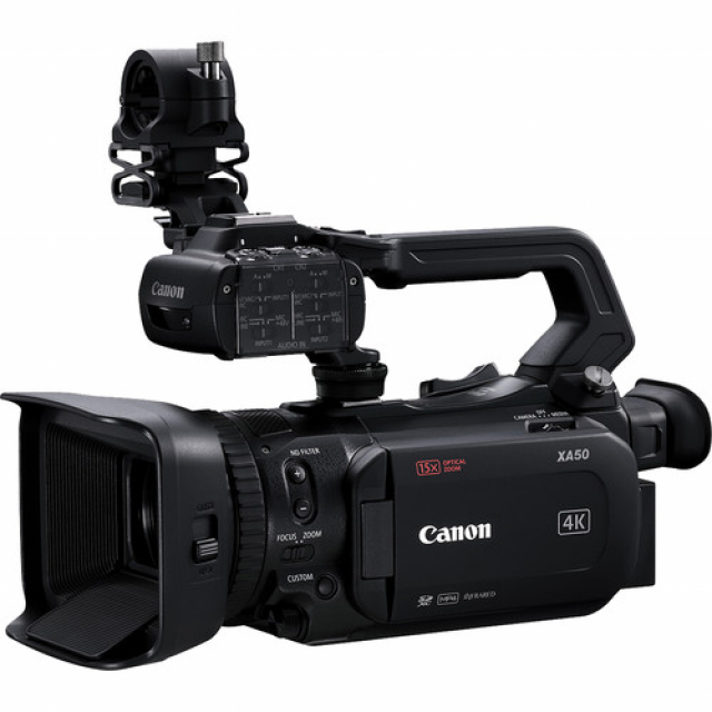  Canon XA50