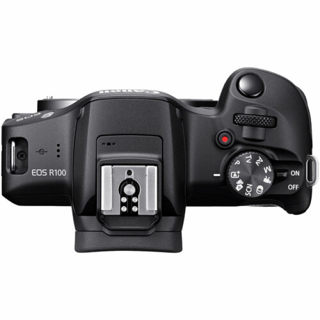 Canon Canon Eos R100 + RF-S 18-45mm f/4.5-6.3 IS STM + RF-S 55-210mm f/5-7.1 IS STM