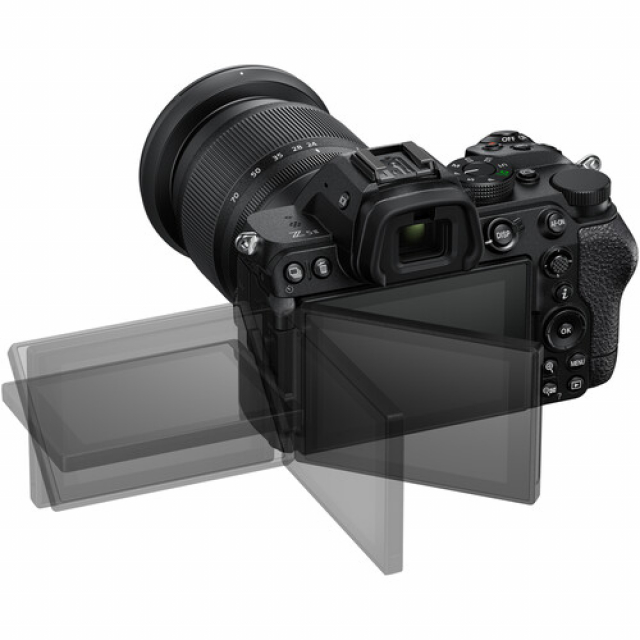 Nikon Nikon Z5 II + Z 24-200mm f/4-6.3 VR + SD 128 gb - Gar. Nital