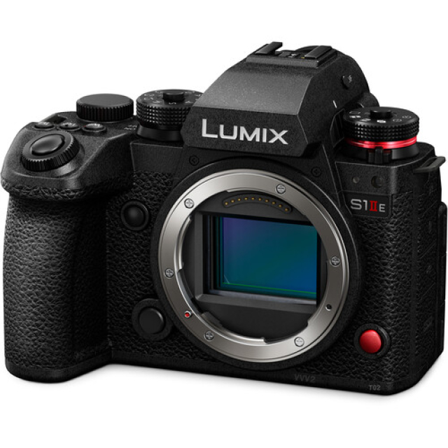 Panasonic lumix Panasonic Lumix S1 II E Body