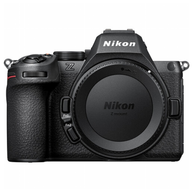Nikon Nikon Z5 II + Z 24-105 f/4-7.1+ SD 128 gb - Gar. Nital