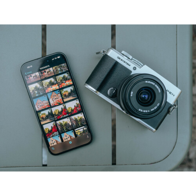 Om system olympus OM SYSTEM PEN Mirrorless Camera (Black)