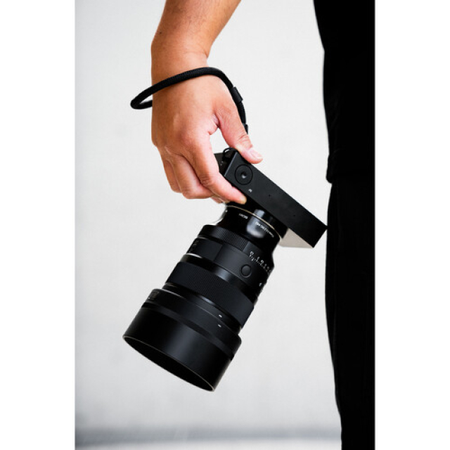 Sigma Sigma Ob. 85mm F/1.2 DG Art L-Mount