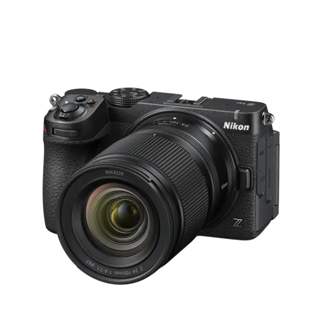 Nikon Nikon Z5 II C Black + Z 24-105 f/4-7.1 + SDXC 128GB - Garanzia Nital (Mirrorless)