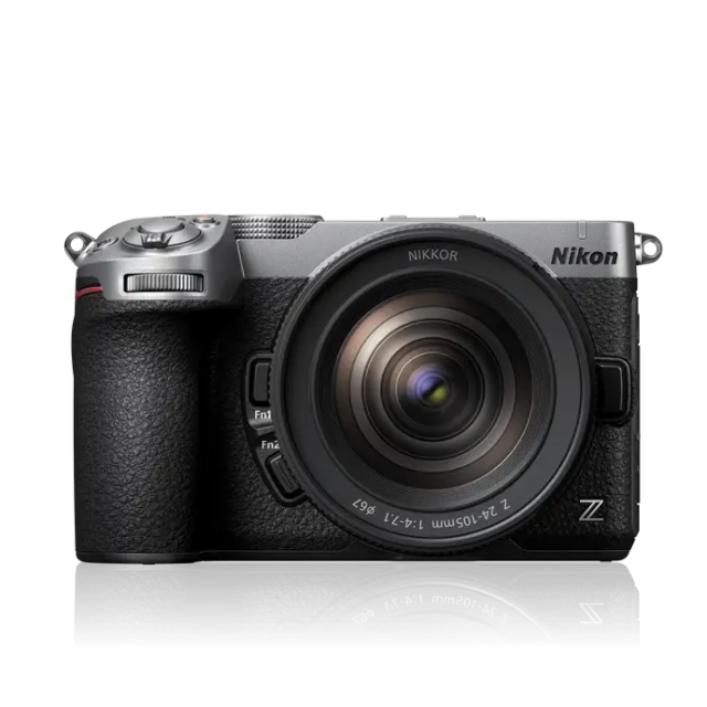 Nikon Nikon Z5 II C Silver + Z 24-105 f/4-7.1 + SDXC 128GB - Garanzia Nital (Mirrorless)