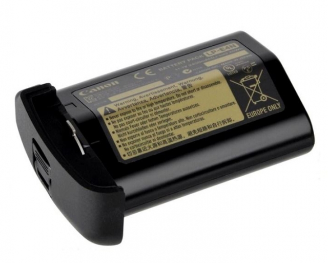 Canon Canon 5751B002 camera/camcorder battery