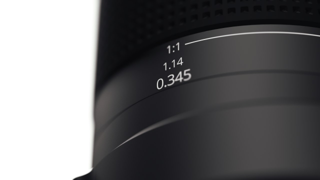 Irix Irix 150mm f/2.8 Dragonfly per Canon