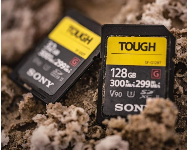 Sony Sony - SD HC 32Gb Tough UHS-II U3 300MBS/299MBS 4K