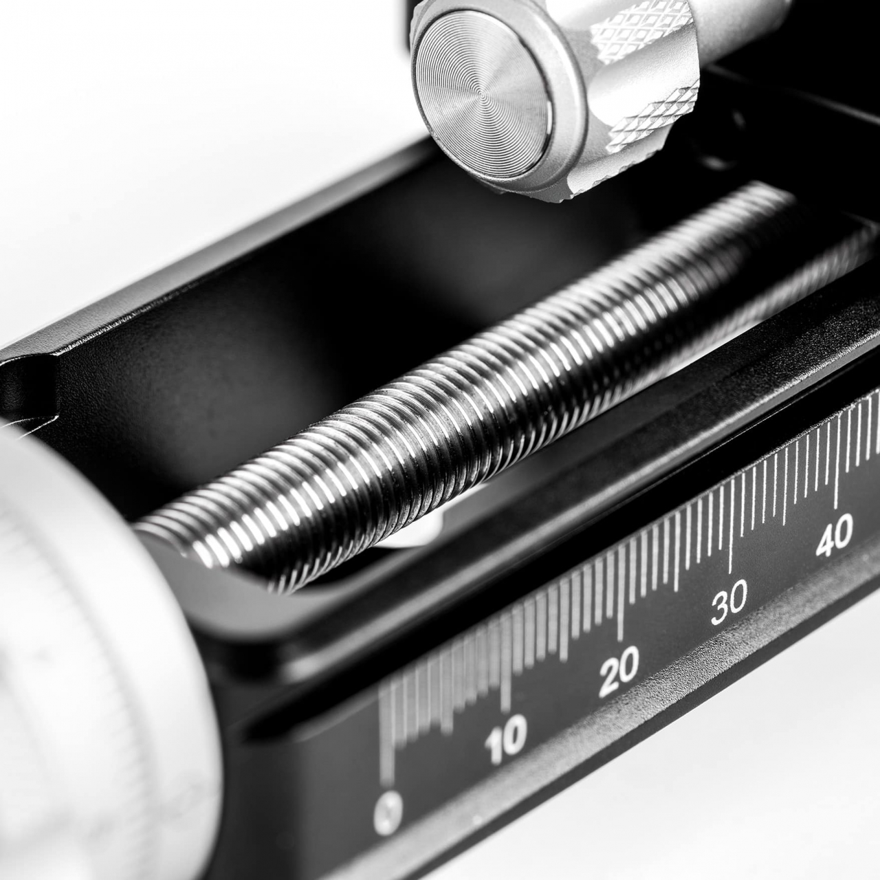Nisi Rail de mise au point macro Nisi NM-180