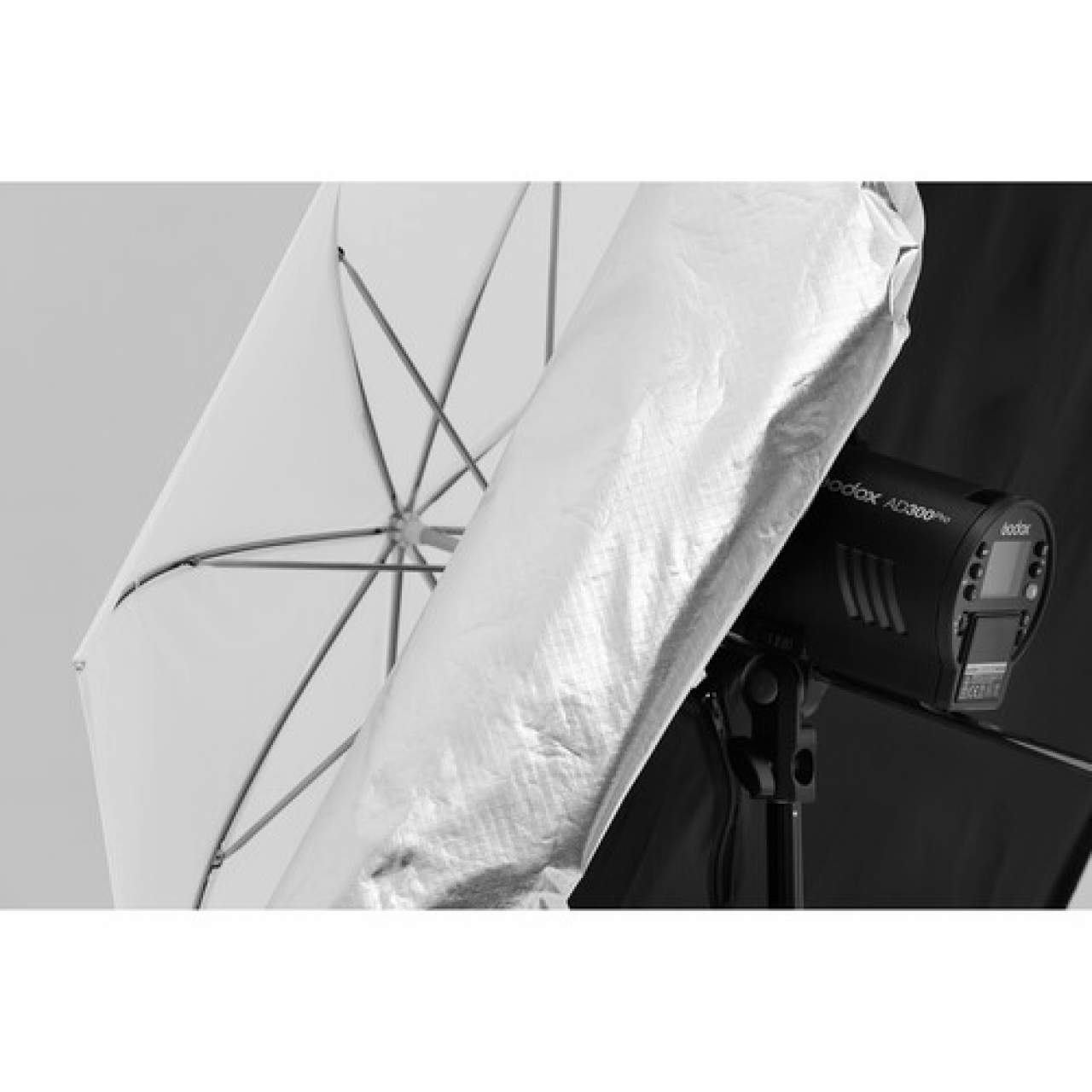 Godox Godox Parapluie Translucide UBL-085T D. 85 pour AD300