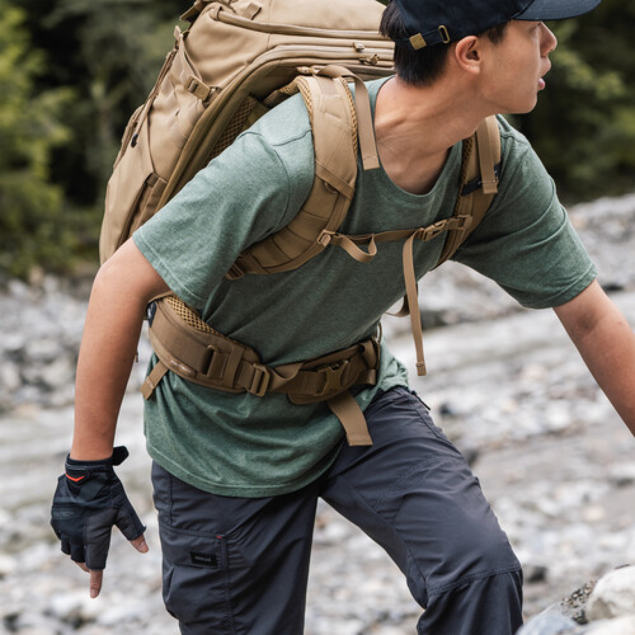 Pgytech Pgytech CB-585 OneMo Photography Waist Belt (Coyote Brown)
