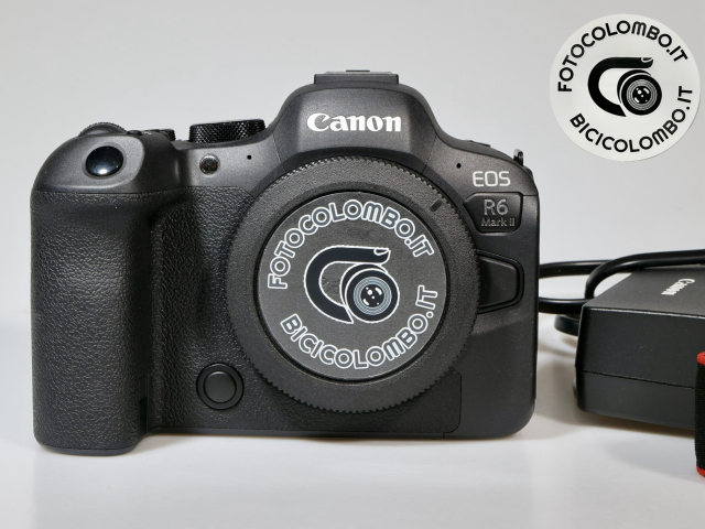 Canon Canon Eos R6 Mark II + RF 24-105 F4-7.1 IS STM