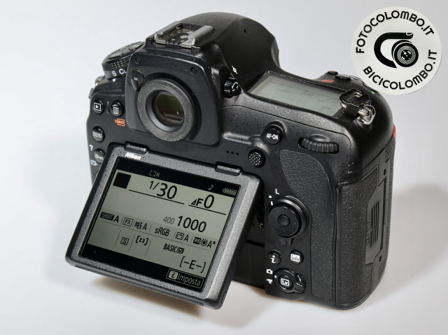 Usato nikon NIKON D850 s.corpo -Usata